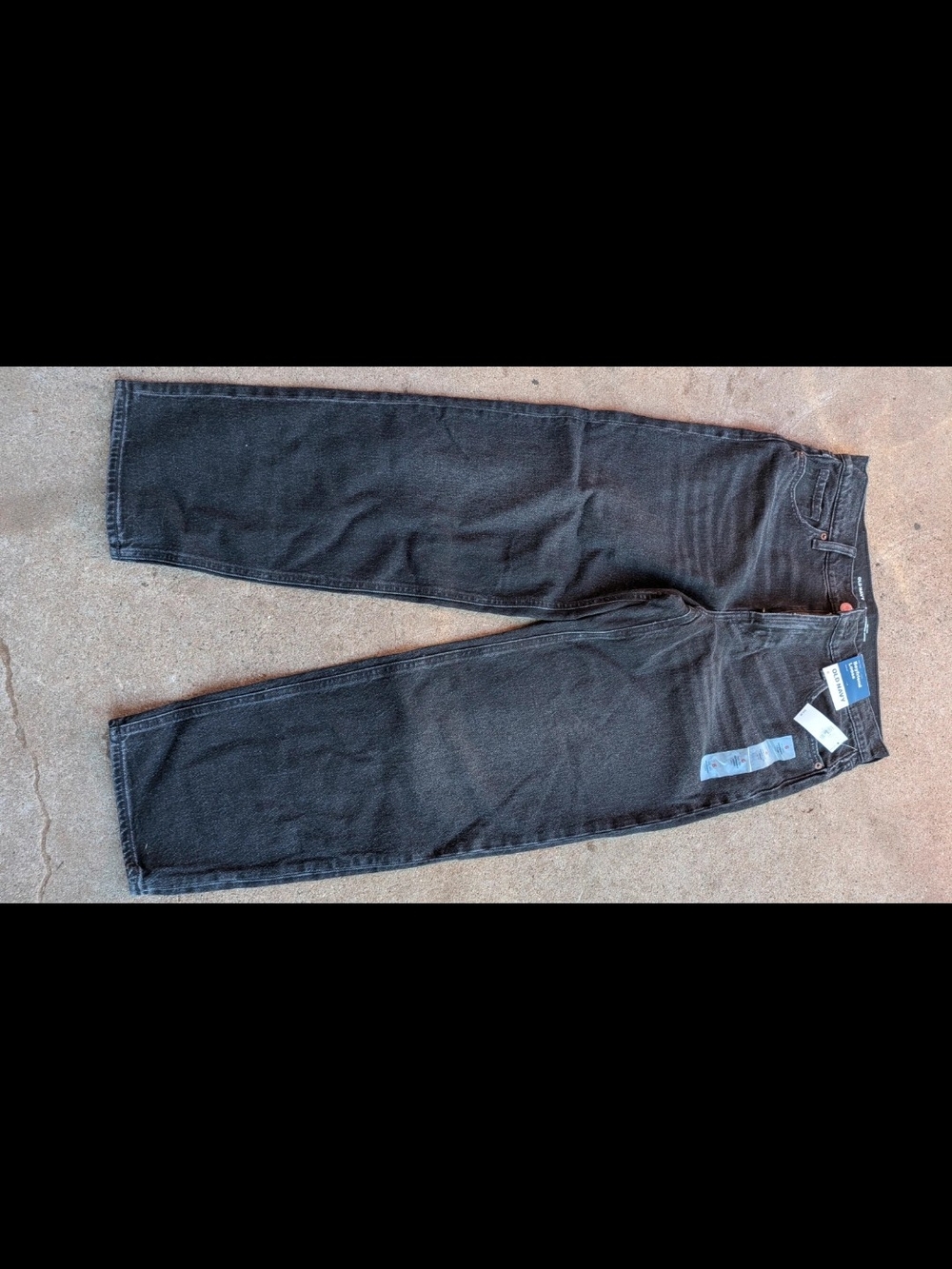 Black Men's Straight-Leg Jeans